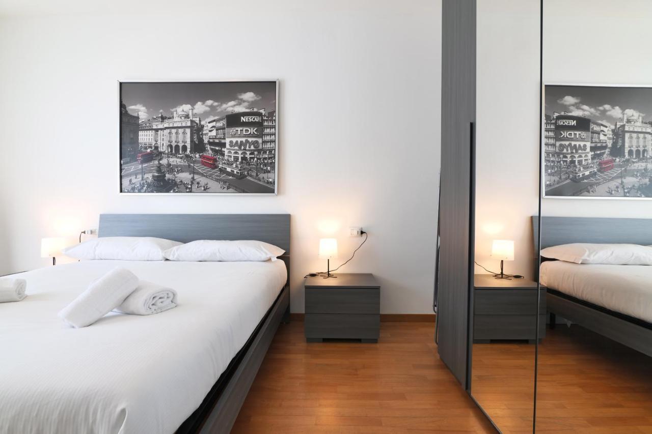 Primopiano - Bonomi Apartment Milan Luaran gambar