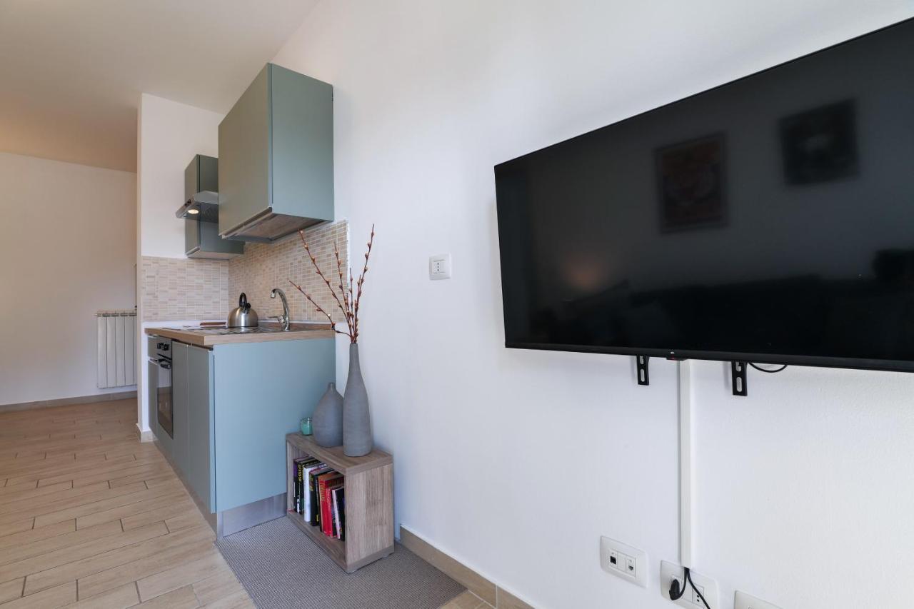 Primopiano - Bonomi Apartment Milan Luaran gambar